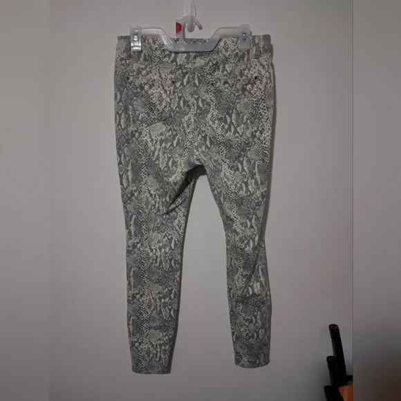 Snake Print Jeggings/jeans Time And Tru Size Large 12 To 14 - Picture 2 of 5